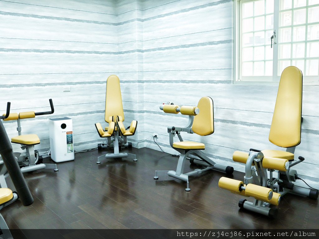 LINE_ALBUM_230308_35.jpg