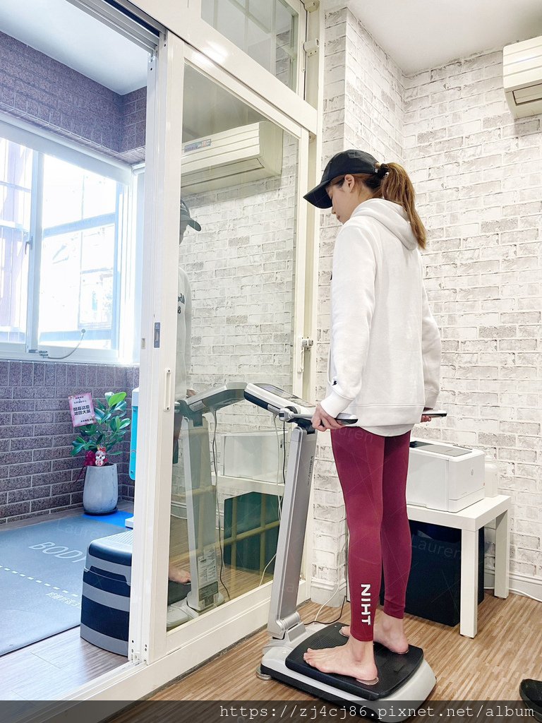 LINE_ALBUM_230308_47.jpg
