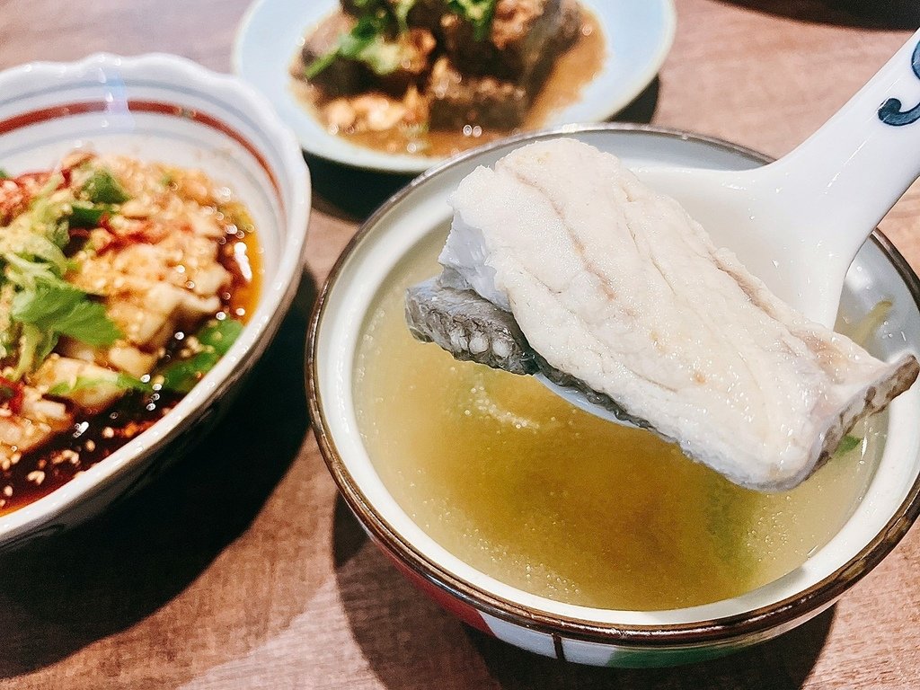 食記 ཾ二鬼麵舖༺台北｜板橋三民店麻辣美食文青麵館x無辣不歡