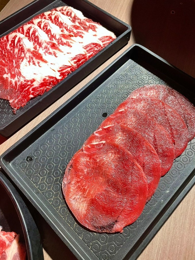 食記 ཾ名炙炭火燒肉༺新北三重｜頂級燒肉、海鮮燒烤吃到飽