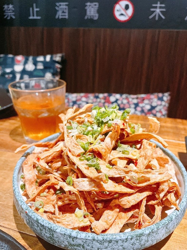 食記 ཾ激安の食事酒場市府二號店༺平價日式居酒屋。東區酒類暢