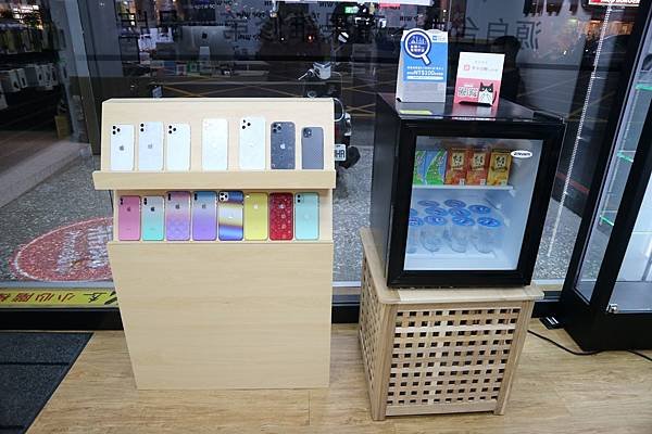 推薦台中大里iPhone維修【鼎威蘋果維修Iphone現場維