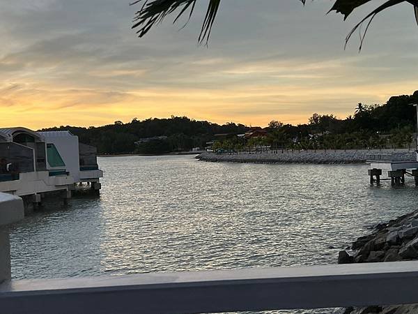LINE_ALBUM_大紅花海上別墅20241107_250109_5.jpg