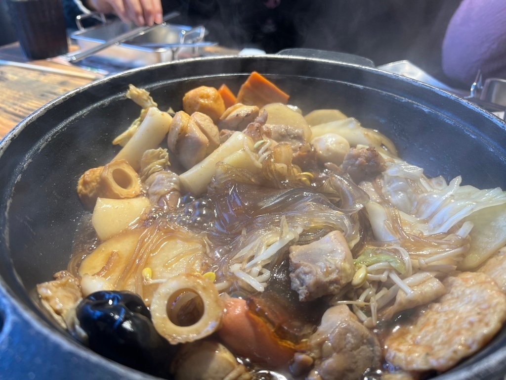 [ 桃園食記 ] 甩鍋雞볶찜韓式炒雞吃到飽-桃園ATT店 |